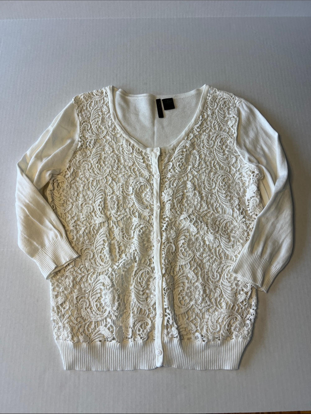 Nue Options Lace Front 3/4 sleeve Sweater Size L